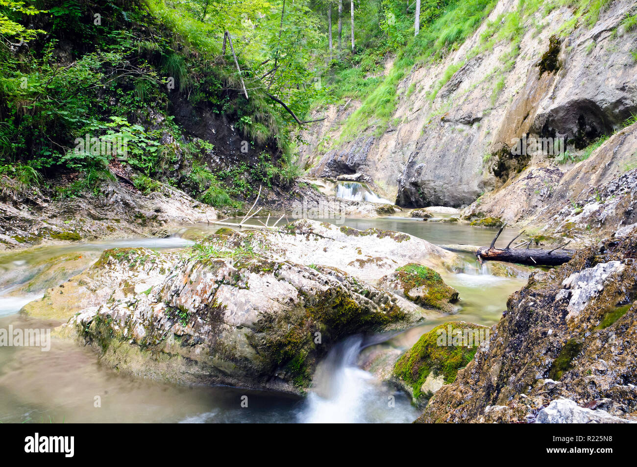 Die Iška ist ein Fluss im Zentrum von Slowenien. Teil der River Valley - die Schlucht oder Iška Iška Canyon trennt untere Krain aus Oberkrain. Stockfoto