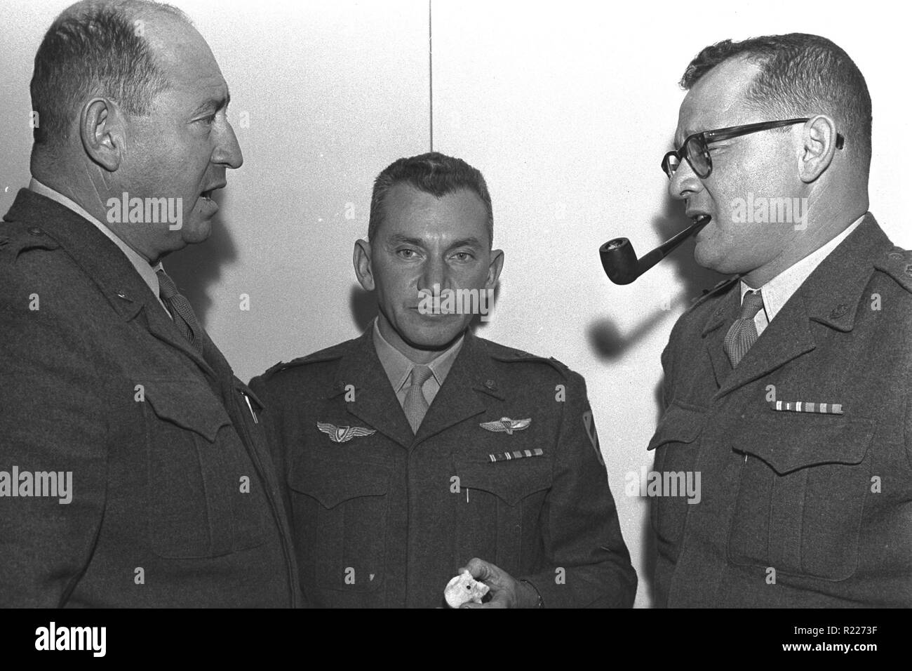 Israelische Generäle Avraham Yoffe, Chaim Bar-Lew und Chef des Stabes Haim Laskov1961 Stockfoto