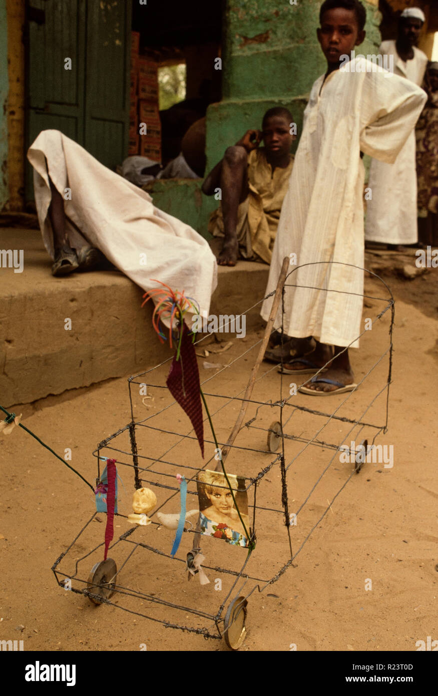 Sudan während der hungersnot Zeitraum Mai-Juni 1985. Dieses Bild in 2018 gescannt Stockfoto