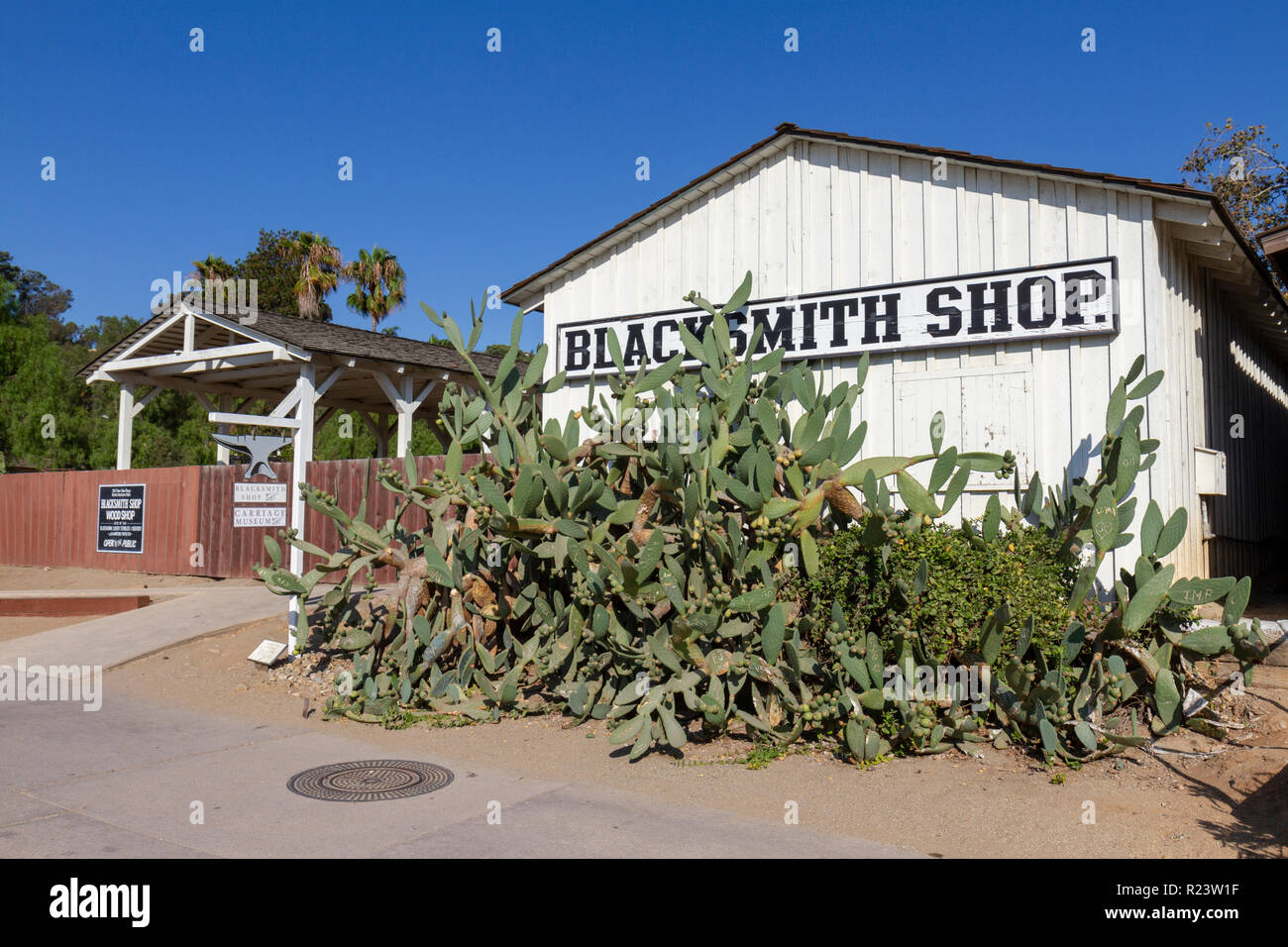 Die Schmiede (Holz Shop- und Kutschenmuseum), Old Town San Diego State Historic Park, San Diego, California, United States. Stockfoto