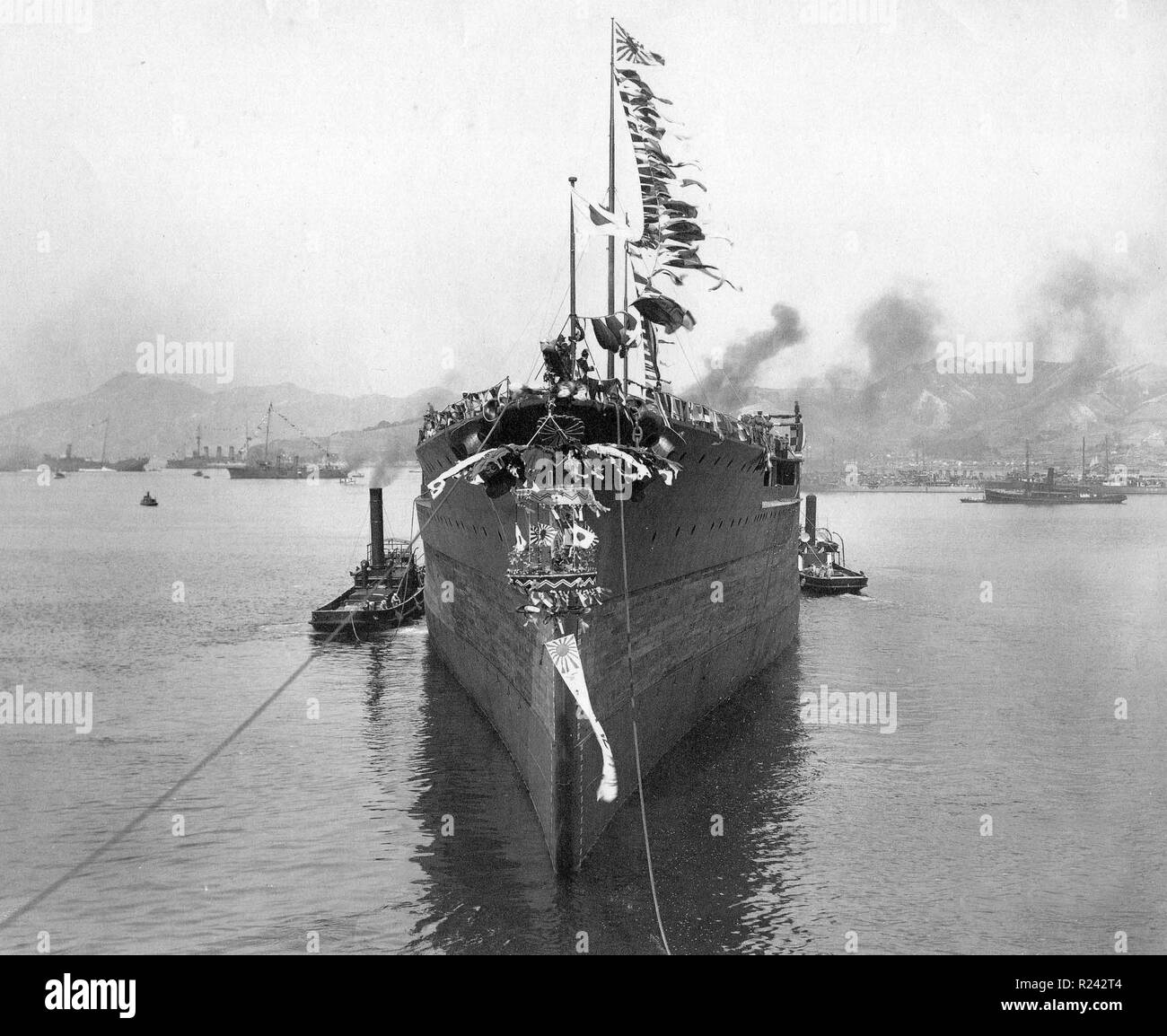 Start der japanischen Schlachtschiff Fuso, Kure, Japan, 1914 Stockfoto