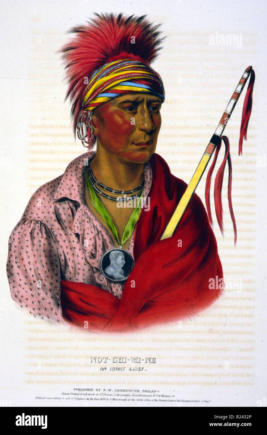 Eine Ioway Mi-Ne Not-Chi - Chief tragen Ohrringe und ein Porträt Medaillon um den Hals. Die Ioway (Iowa) sind eine Native American Siouan Leute, die leben entweder in Kansas und Nebraska oder Oklahoma. c. 1838 Stockfoto