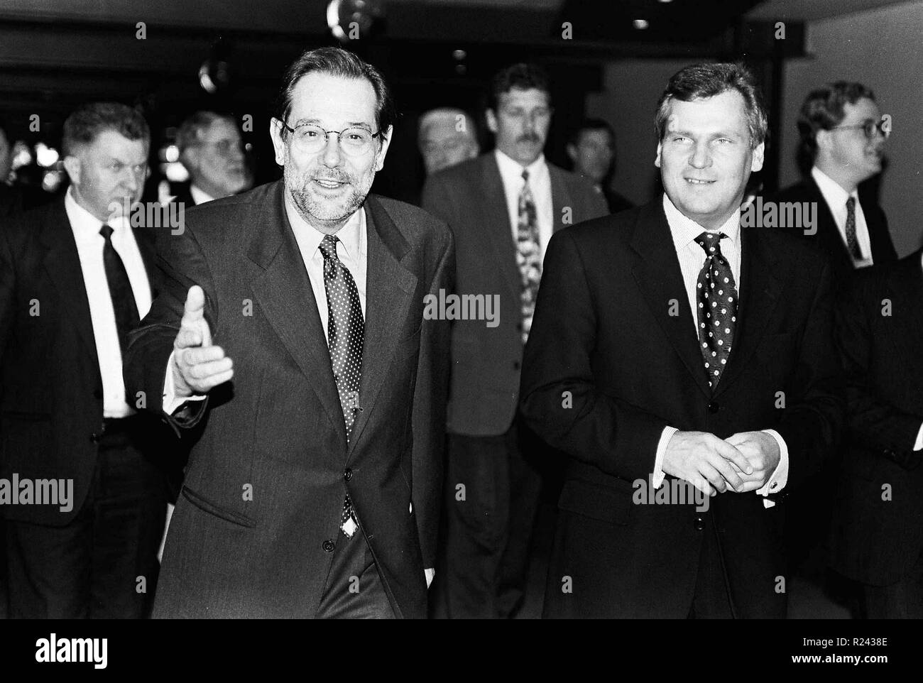 Besuch des Präsidenten der Republik Polen, Aleksander Kwasniewski, der NATO-Zentrale, 17. Januar 1996 Stockfoto