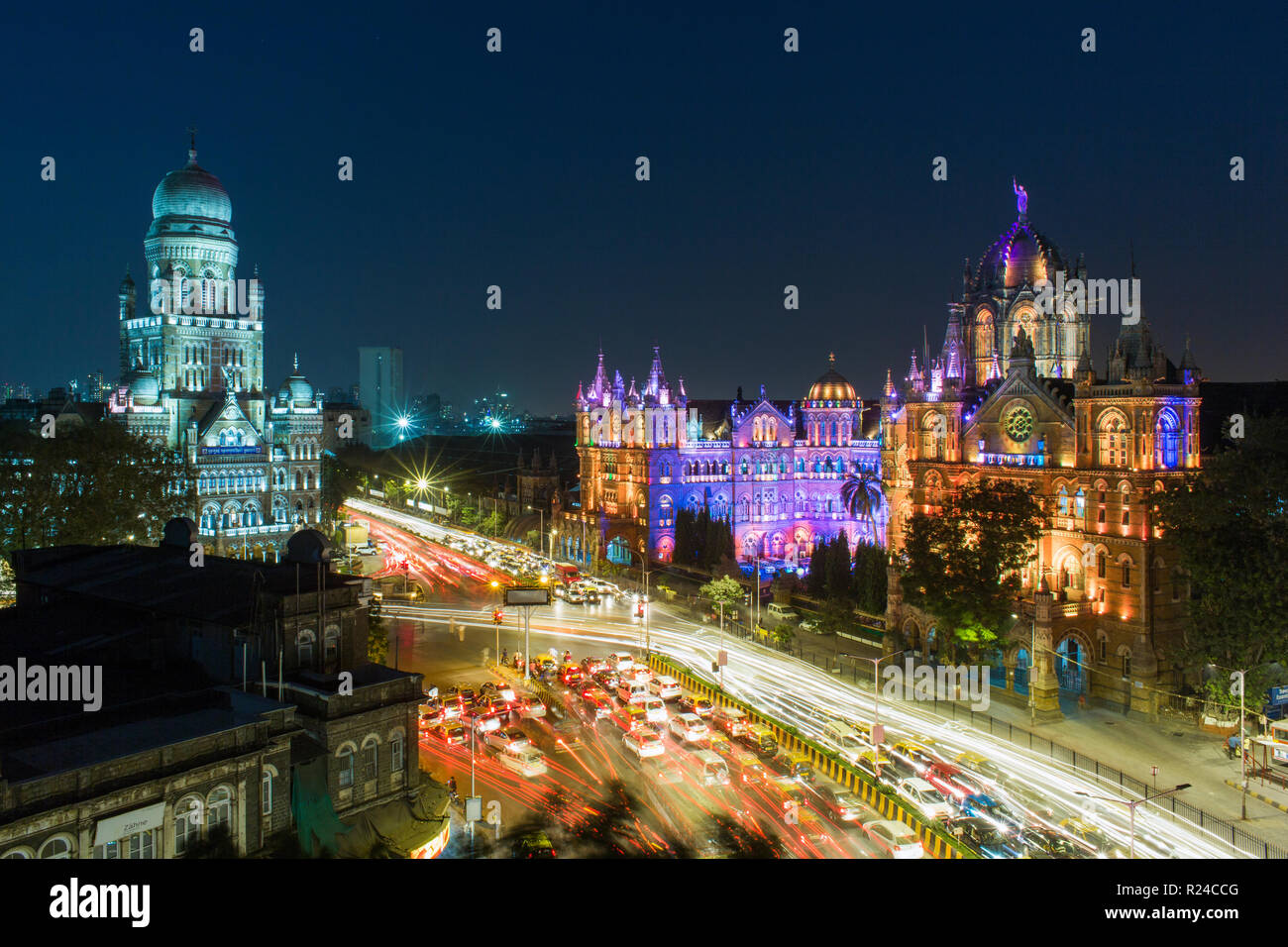 Chhatrapati Shivaji Maharaj Terminus Bahnhof (Csmt), vormals Victoria Terminus, Weltkulturerbe der UNESCO, Mumbai, Maharashtra, Indien, Asien Stockfoto