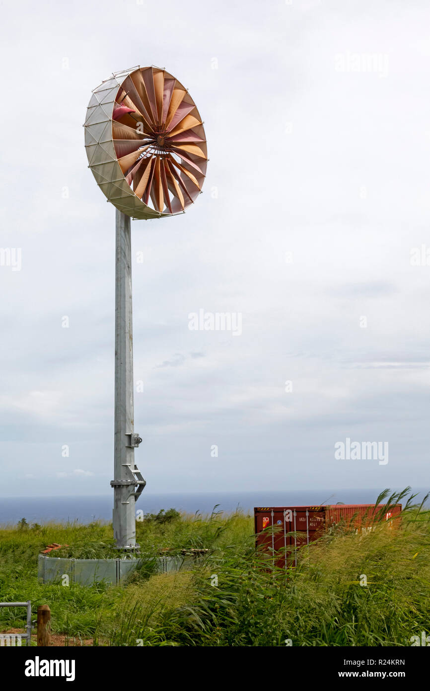Ka Lae, Hawaii - eine Windmühle in der Nähe von South Point auf Hawaii Big Island. Der Wind bläst fast ständig im South Point, das ist das südlichste p Stockfoto
