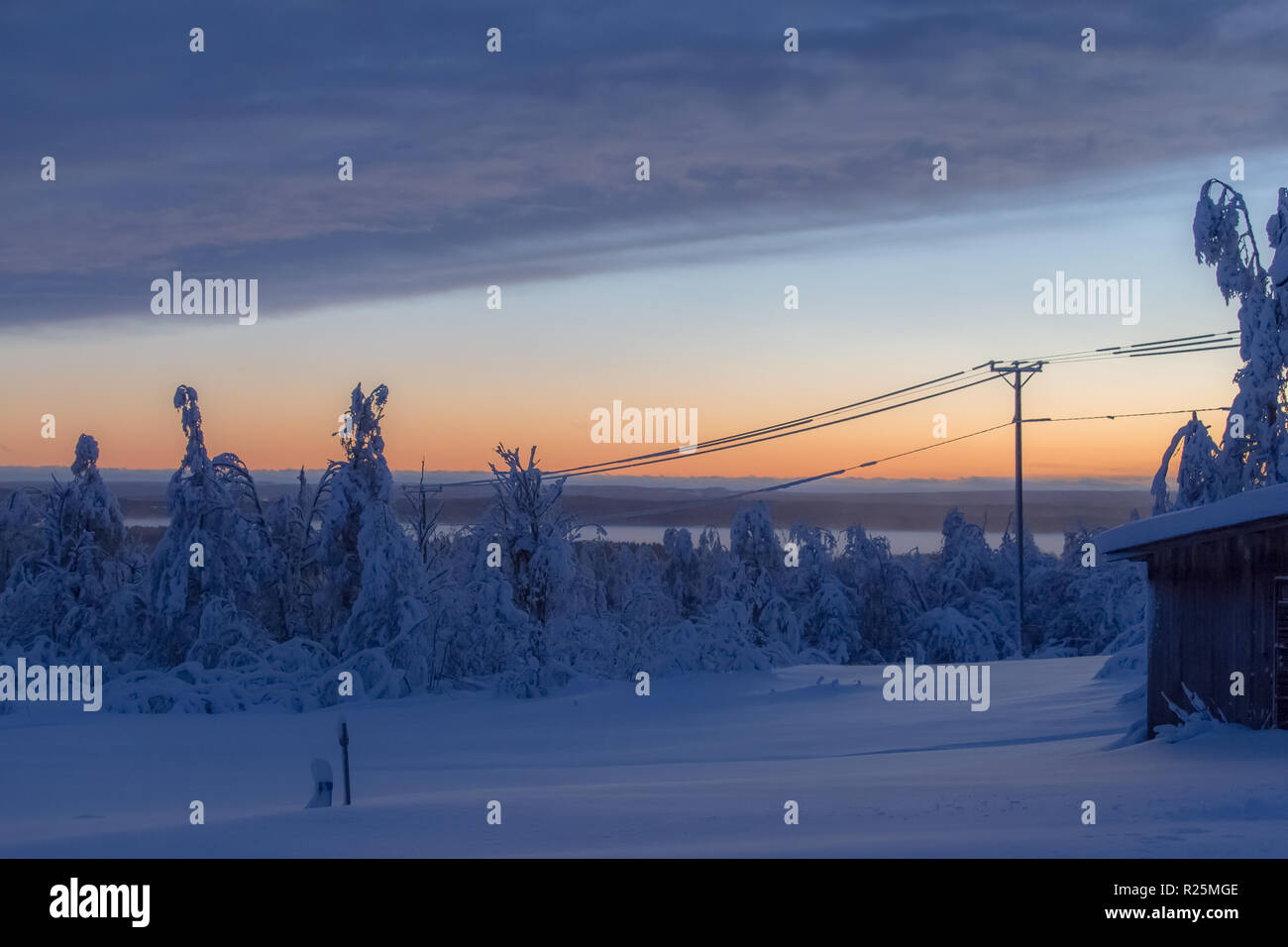 Winter sunset Landschaft von Kuopio, Finnland. Stockfoto