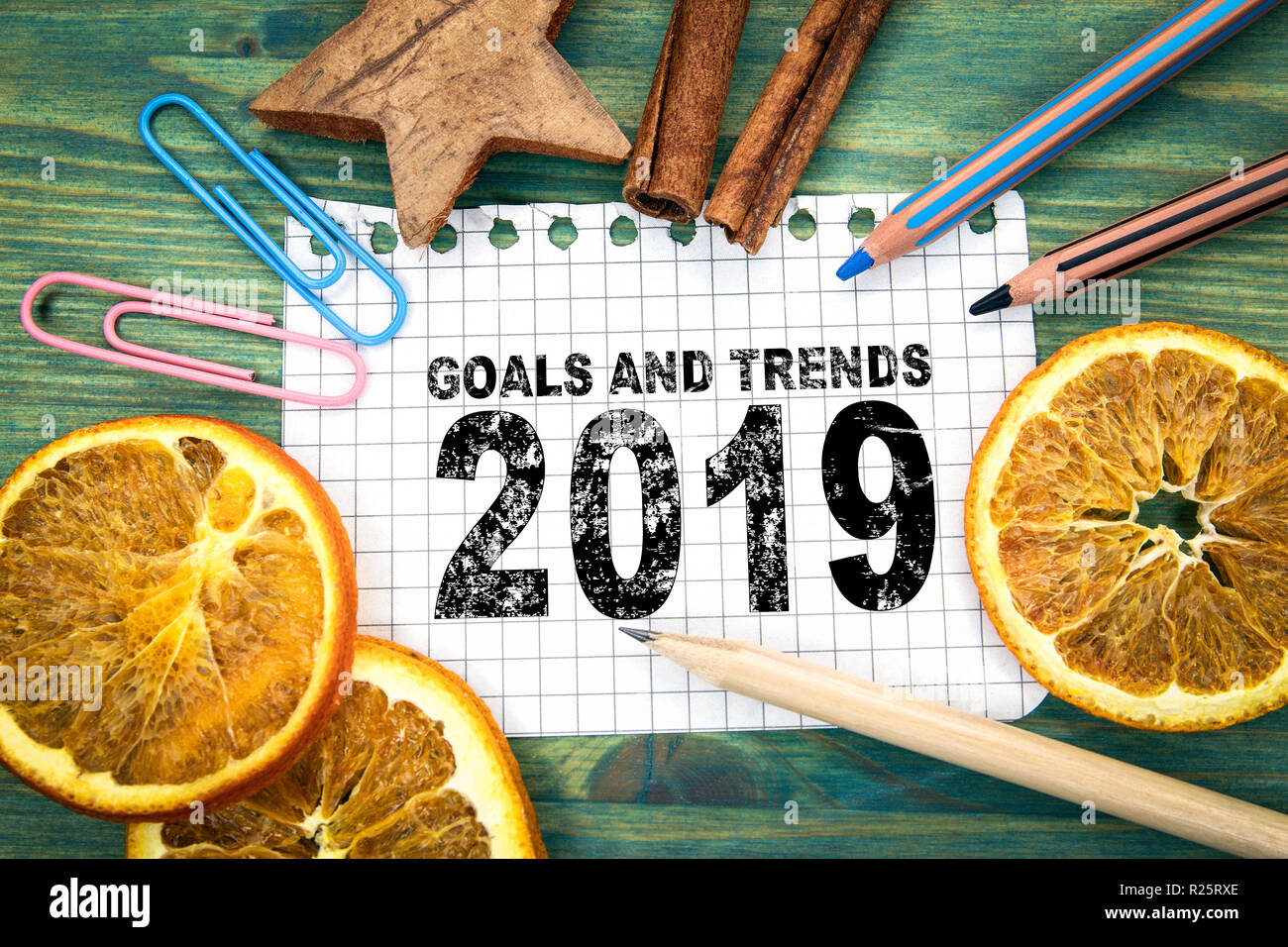 Ziele und Trends 2019. Weihnachts- und Urlaubsgeld Hintergrund Stockfoto