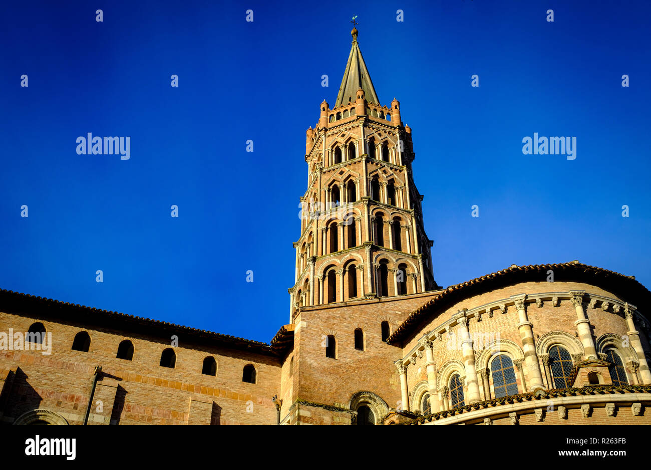 Die Basilique Saint-Sernin de Toulouse, (Basilika Saint-Sernin) Toulouse, Frankreich Stockfoto