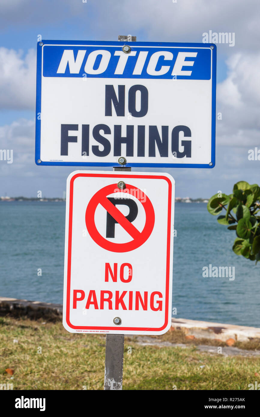 Miami Beach, Florida, Biscayne Bay, Schild, Warnung, kein Angeln, Hinweis, kein Parkplatz, Verordnung, FL090131002 Stockfoto