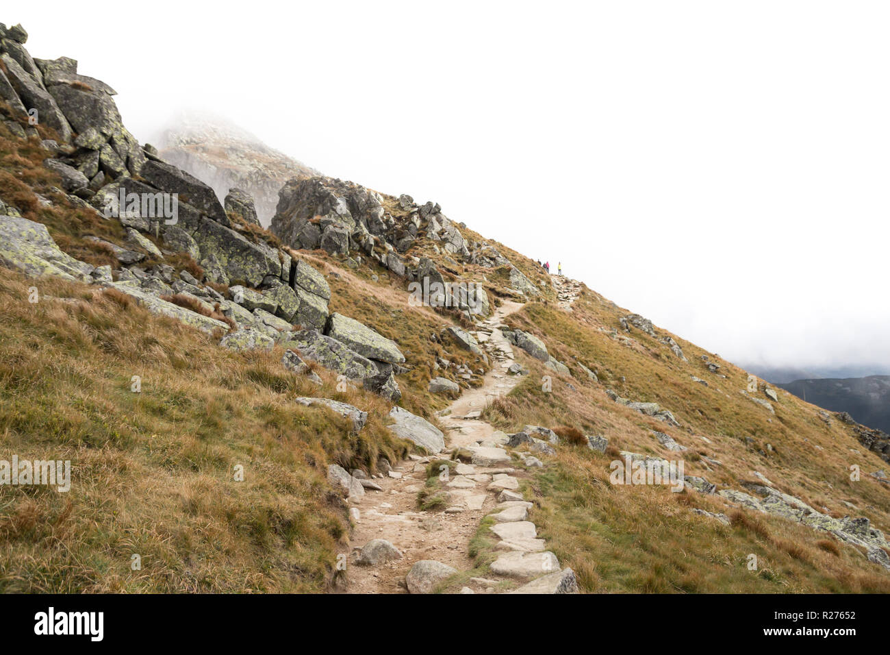 Wanderweg in den Bergen Stockfoto