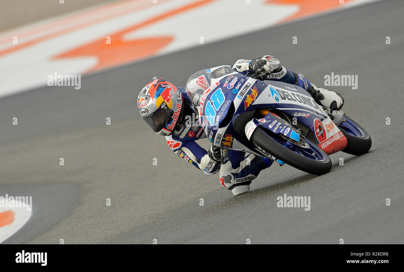 Manilva, Spanien. 17. November 2018, Jorge Martín, Weltmeister 2018 in der Moto2-Fahrer von Conca Gresini Racing Moto3, im Qualifying die Pole Position für den Comunitat Valenciana GP Quelle: rosdemora/Alamy leben Nachrichten Stockfoto