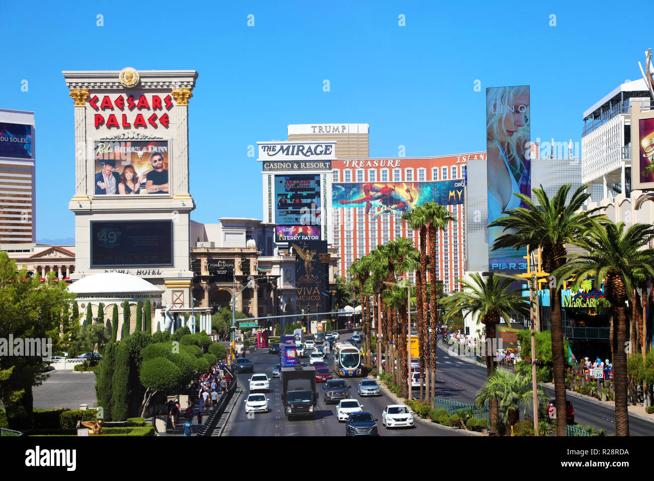 Caesars Palace und im Mirage Hotel und Casino auf dem Strip, Las Vegas Boulevard, Las Vegas, Nevada, USA Stockfoto