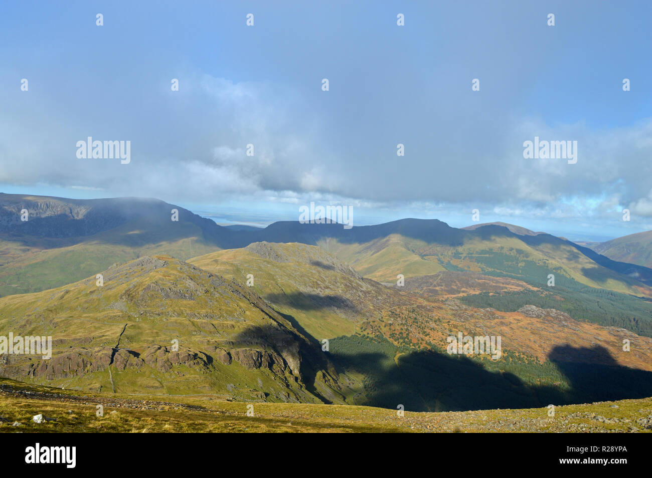 Blick in Richtung Rhyd Ddu und Nantlle Ridge aus Moel Hebog Stockfoto