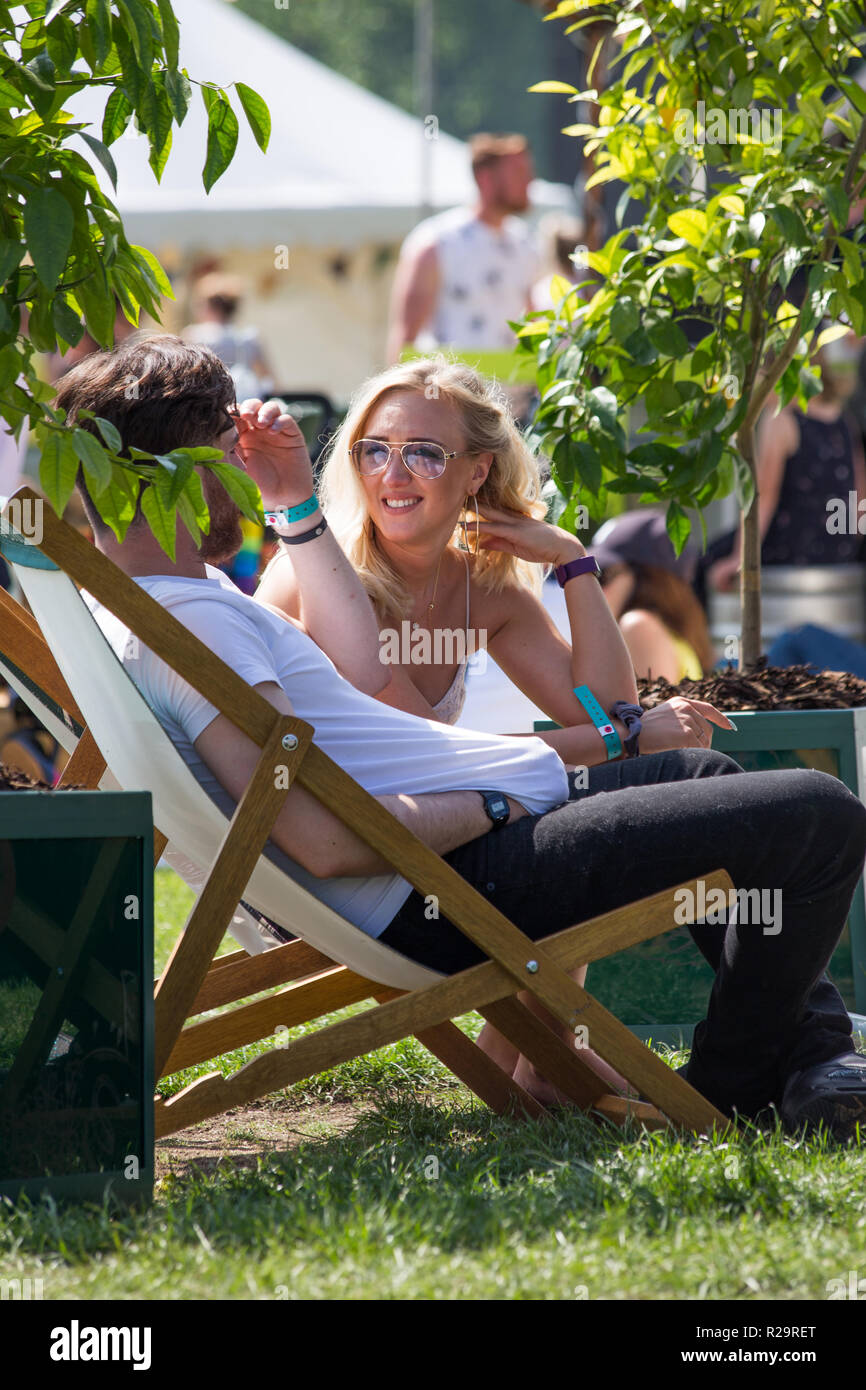 Kneipe im Park Festival, Badewanne Stockfoto