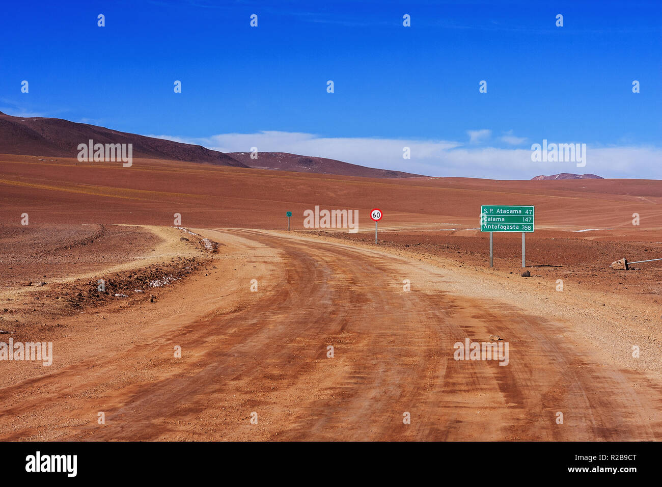 Wüste Straße nach Chile, Atacama Stockfoto