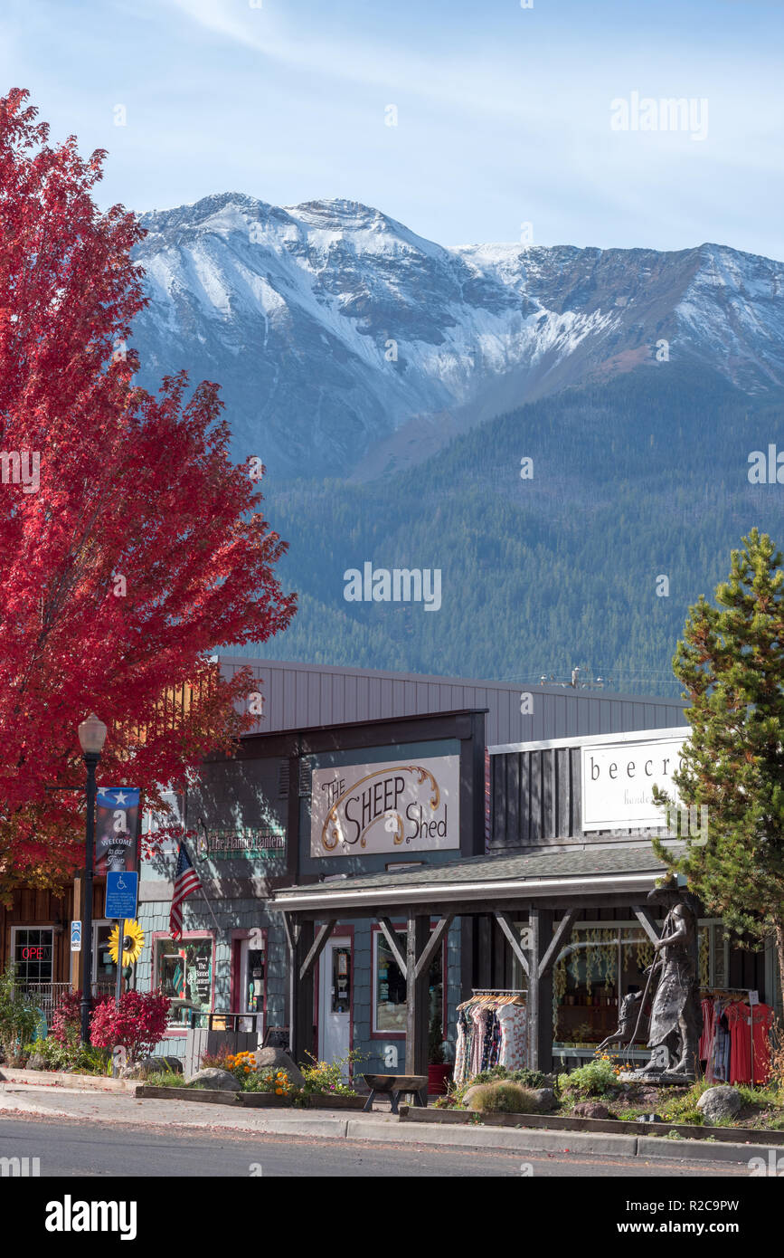 Die Innenstadt von Joseph, Oregon im Herbst. Stockfoto