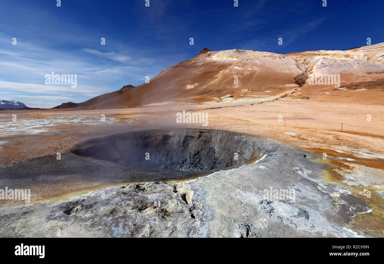 Mudpot in der geothermischen Bereich Hverir, Island Stockfoto