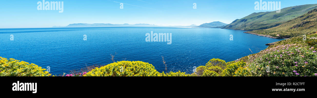 Schöne Panorama der Riserva dello Zingaro im westlichen Sizilien, Italien Stockfoto