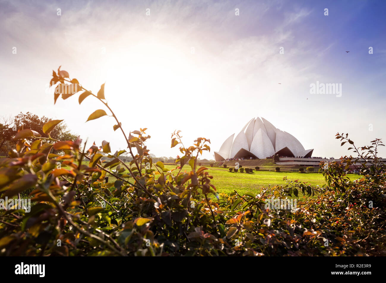 Lotus-Tempel bei Sonnenuntergang in New Delhi, Indien Stockfoto