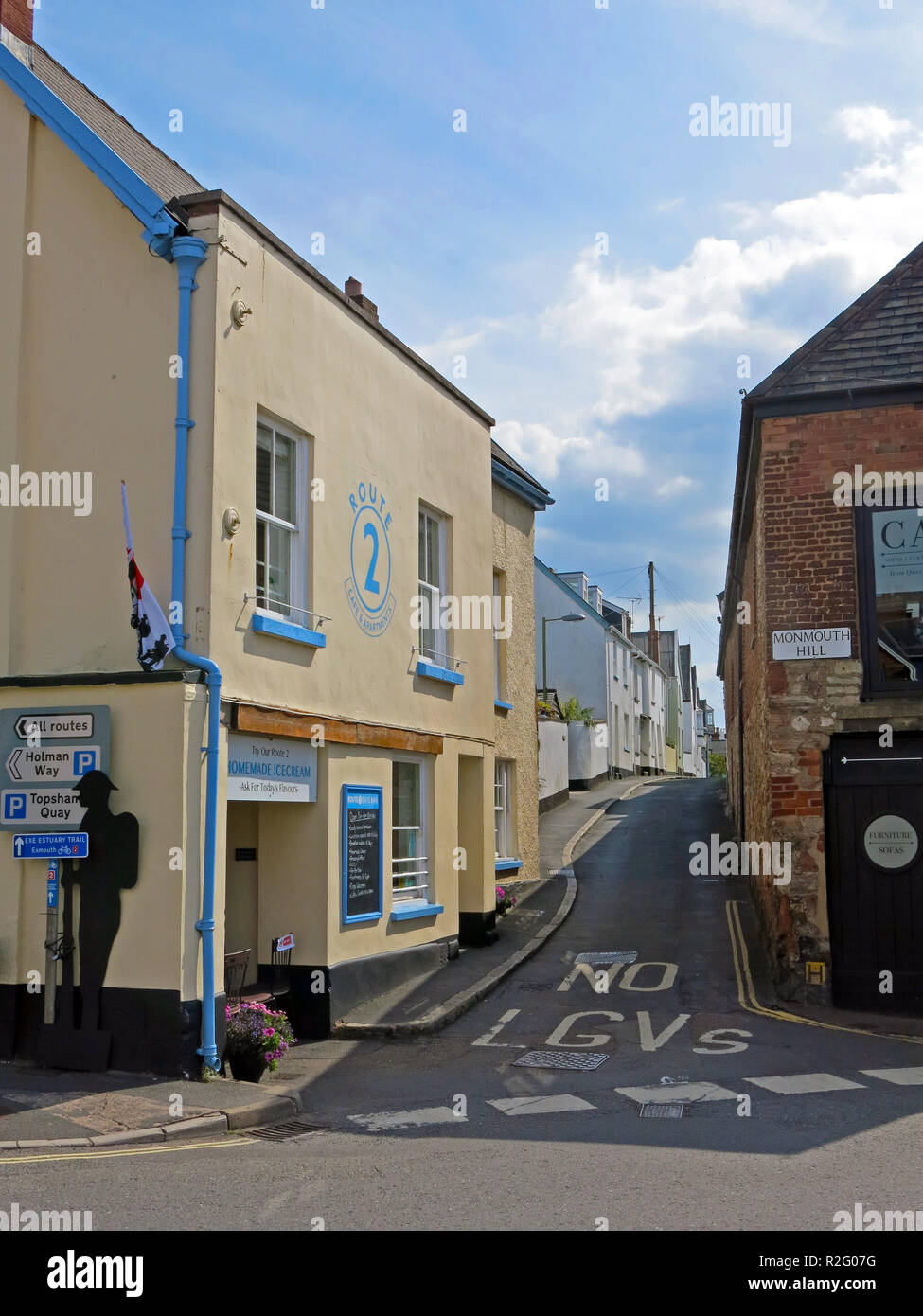 Der schmale Eingang zu Monmouth Hügel in Bath, Devon, England, Großbritannien Stockfoto