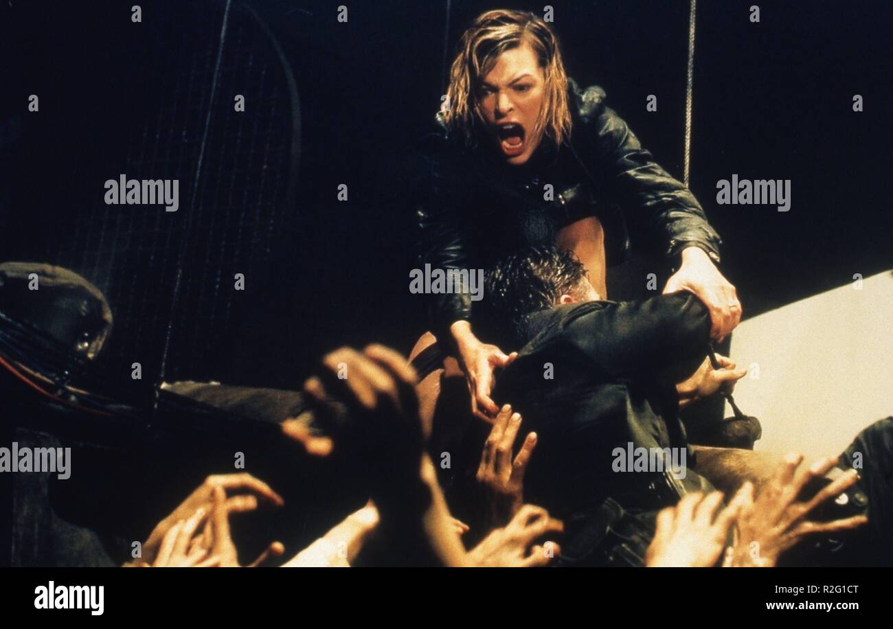 Resident Evil Jahr: 2002 USA Regie: Paul Anderson Milla Jovovich Stockfoto