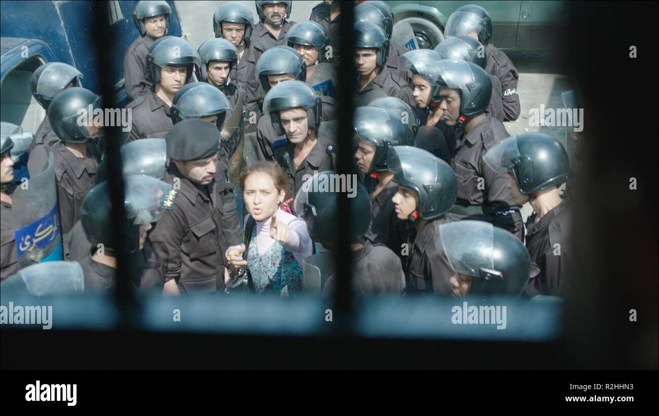 Clash Eshtebak Jahr: 2016 Frankreich/Ägypten Regisseur: Mohamed Diab Stockfoto
