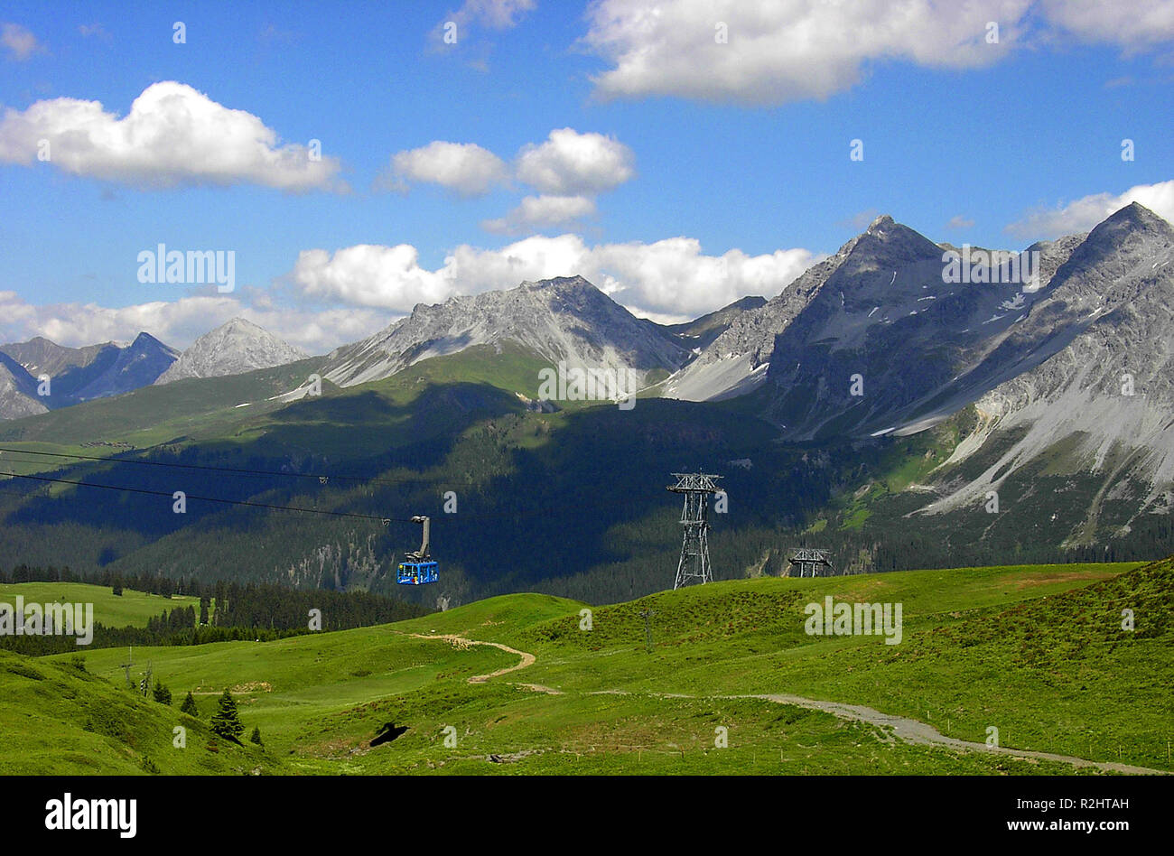 Arosa mountain panorama -Fotos und -Bildmaterial in hoher Auflösung ...