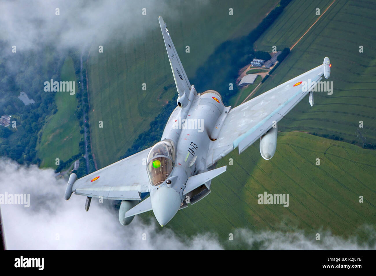 Spanische Luftwaffe Eurofighter Typhoon im Flug. Eine zweimotorige, canard - delta wing, multirole Fighter. Im Royal International Air Tattoo fotografiert ( Stockfoto