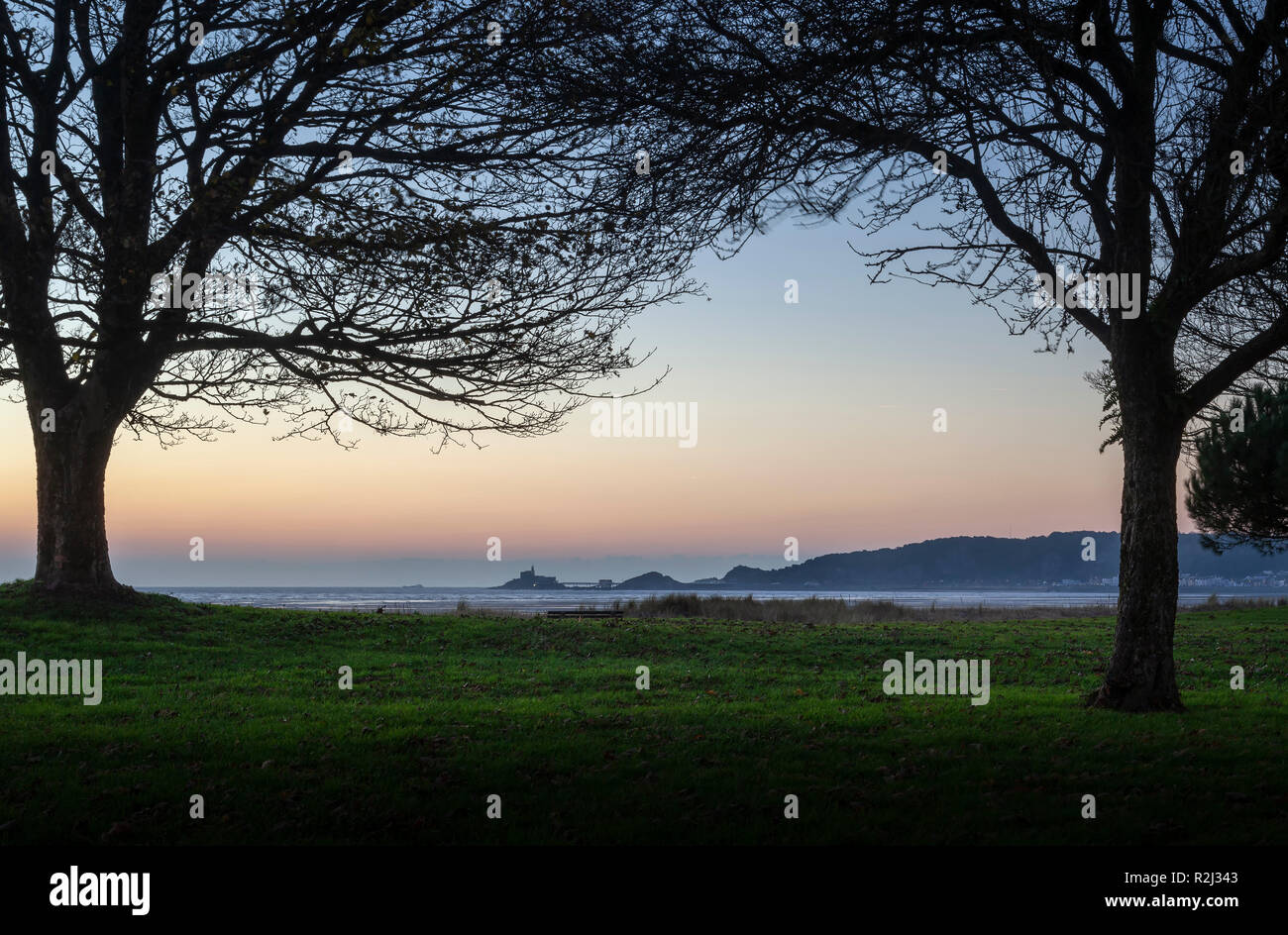 Dawn auf Mumbles Vorgewende Stockfoto