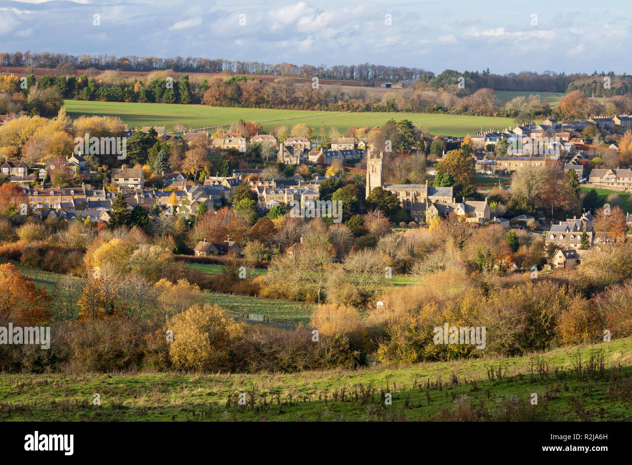 Blick über Cotswold Dorf Blockley im Herbst von öffentlichen Fußweg, Blockley, Cotswolds, Gloucestershire, England, Vereinigtes Königreich, Europa Stockfoto