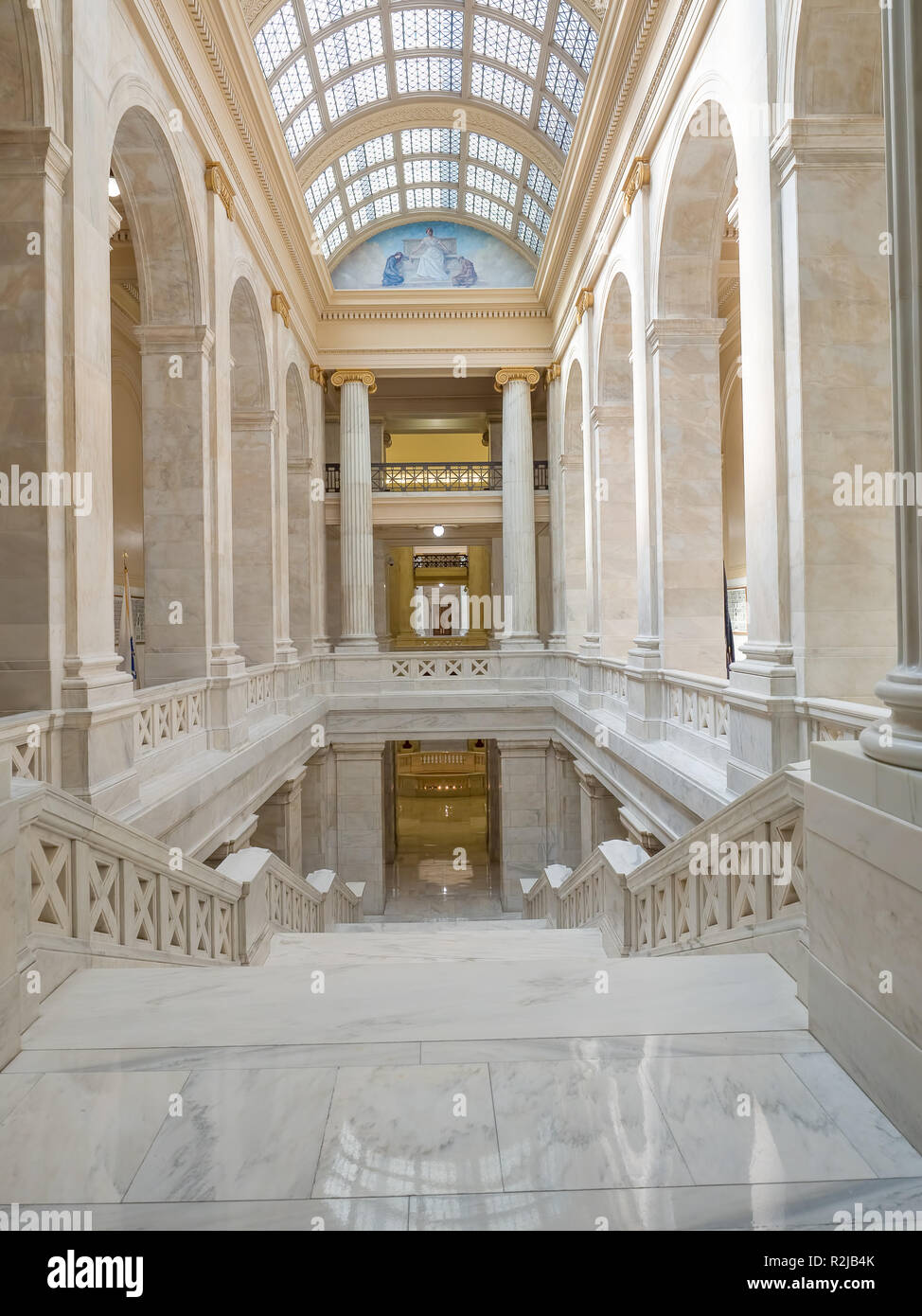 LITTLE ROCK, AK, USA - 30. Mai 2018: Innenansicht des Arkansas Capitol Building, Oberlichter und Gemälde Stockfoto