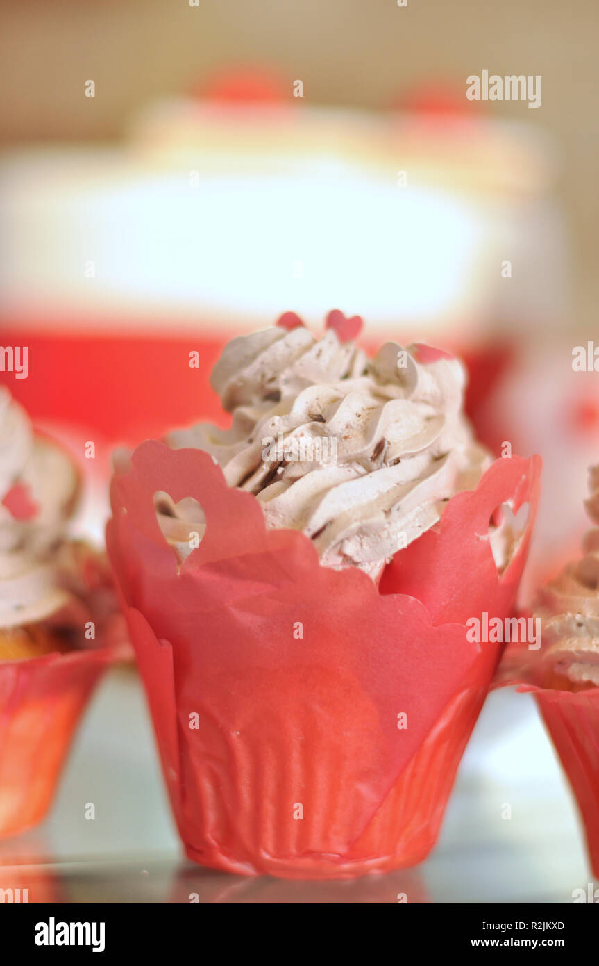 Valentinstag Special verzierten Kuchen, Kekse, Muffins. Stockfoto