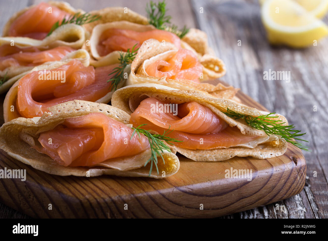 Smoked salmon gravlax gourmet seafood Fotos und Bildmaterial in hoher