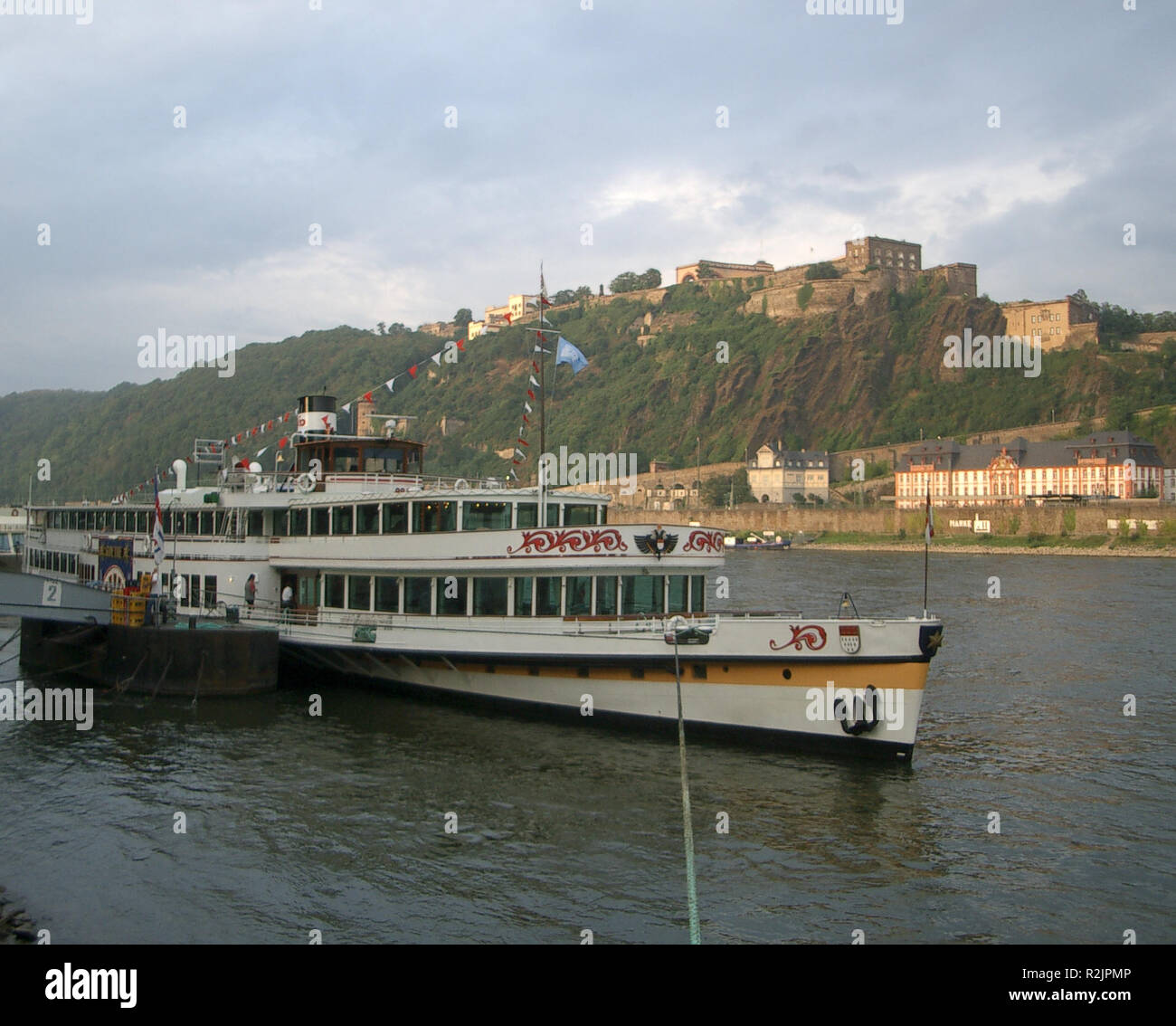 Dampfer Goethe vor der Festung Ehrenbreitstein-5346 Stockfoto