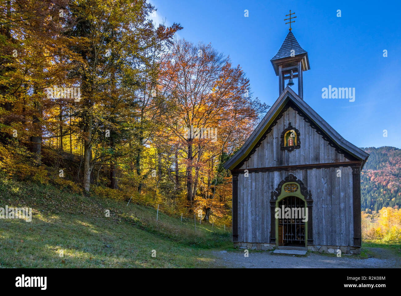 Heilig-kreuz-Kapelle bei Markus Wasmeier Bauernhof- und Wintersport Museum Schliersee, Oberbayern, Bayern, Deutschland, Europa Stockfoto