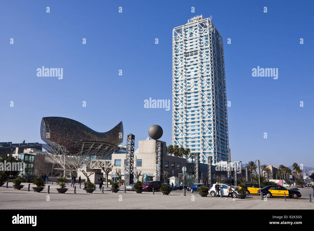 Spanien, Katalonien, Barcelona, Mapfre Turm in der Villa Olimpica, Stockfoto