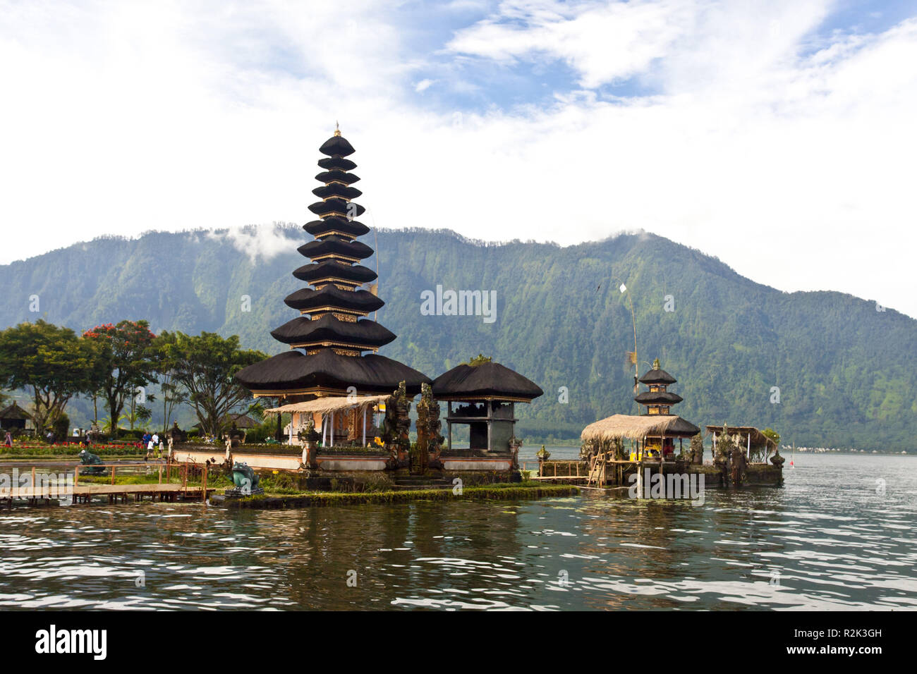 Indonesien, Bali, Sanur, Tempel Pura Ulun Danu Bratan' in den See, Stockfoto