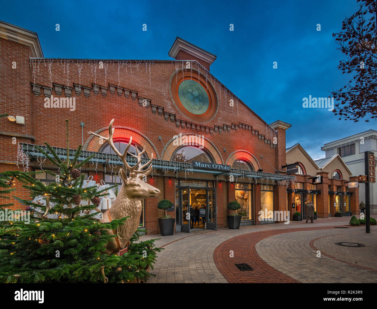 Factory Outlet Stockfotos und -bilder Kaufen - Alamy