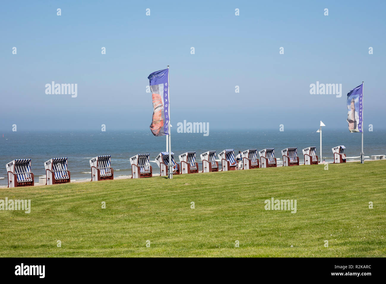 Liegen an der Küste, Norderney, Ostfriesische Inseln, Niedersachsen, Deutschland, Europa Stockfoto