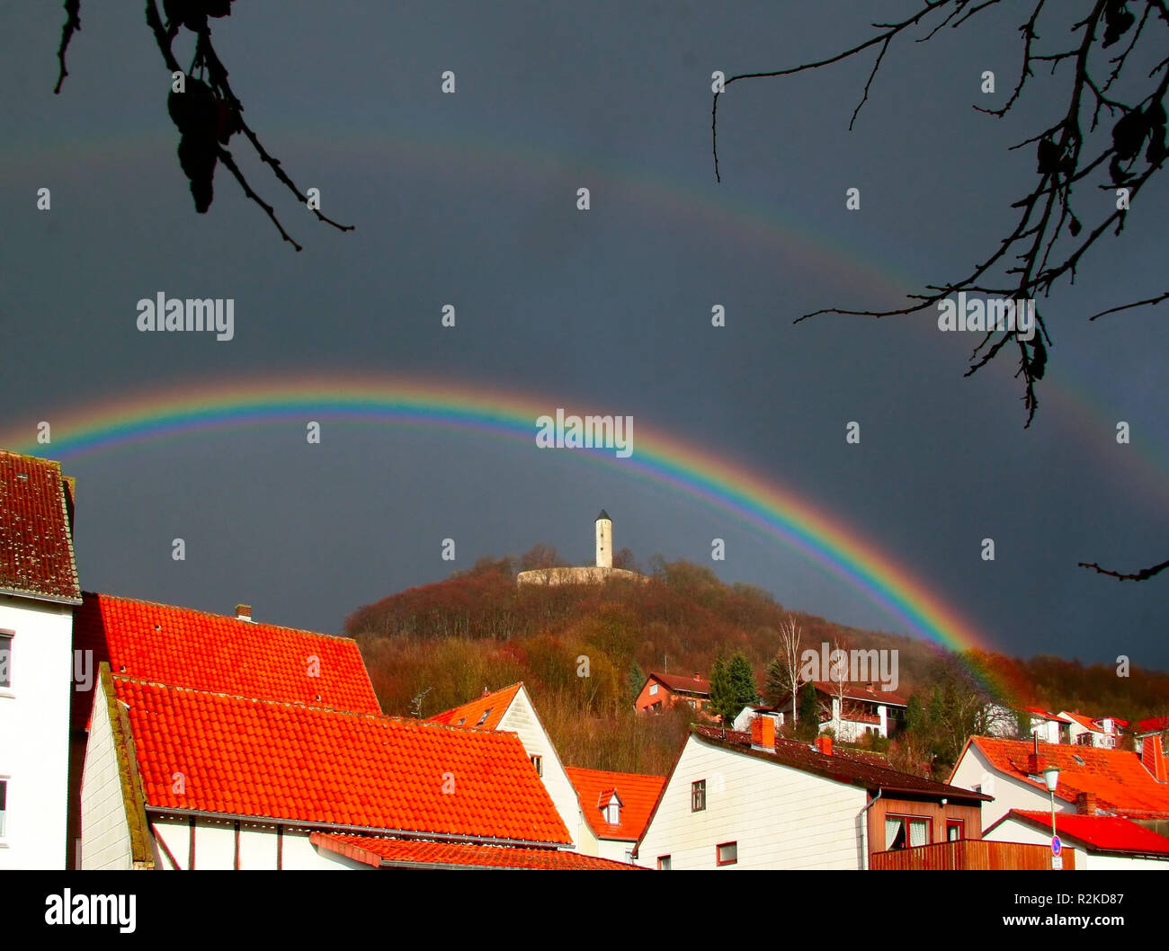 Regenbogen Burg Plesse Göttingen Stockfoto