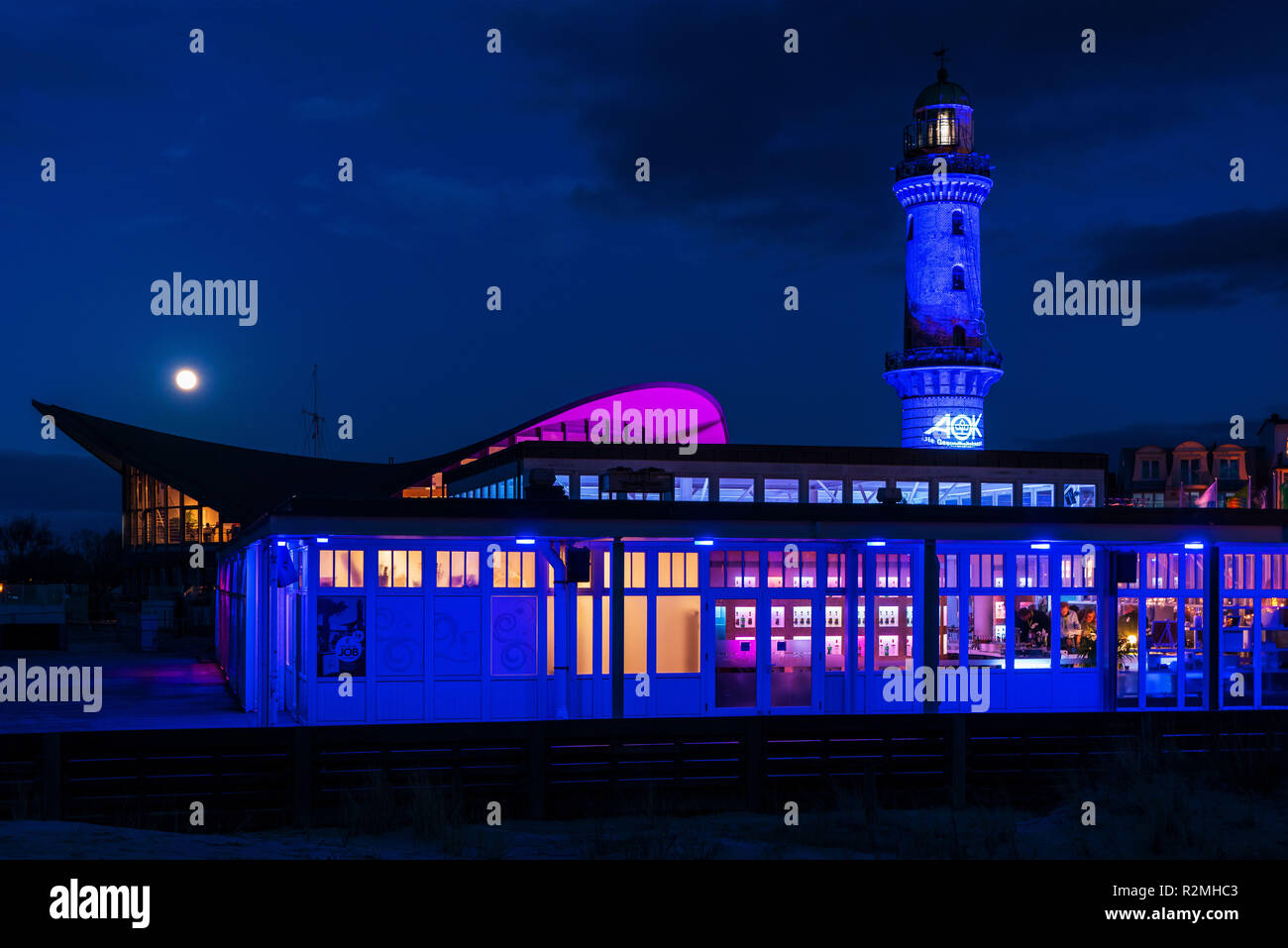 Leuchtturm in Rostock-Warnemünde Turmleuchten 2018 Stockfoto