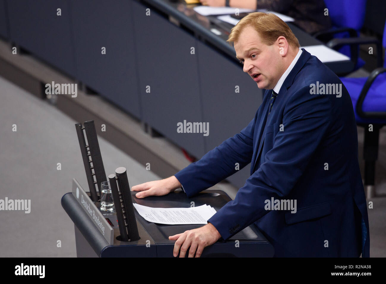 Berlin, Deutschland. 20 Nov, 2018. Der Bundestagsabgeordnete Albert Stegemann (CDU) spricht im Bundestag zu Beginn der abschliessenden Beratungen über den Bundeshaushalt 2019. Credit: Gregor Fischer/dpa/Alamy leben Nachrichten Stockfoto