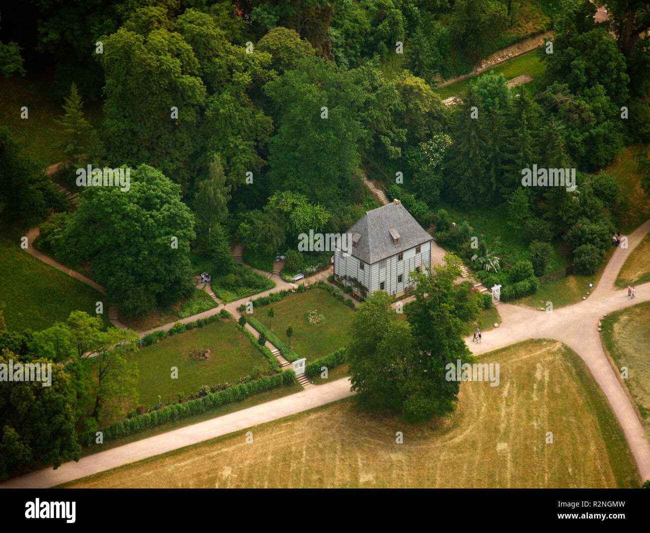 Luftaufnahme, Goethes Wohnhaus, Goethes Gartenhaus im Park