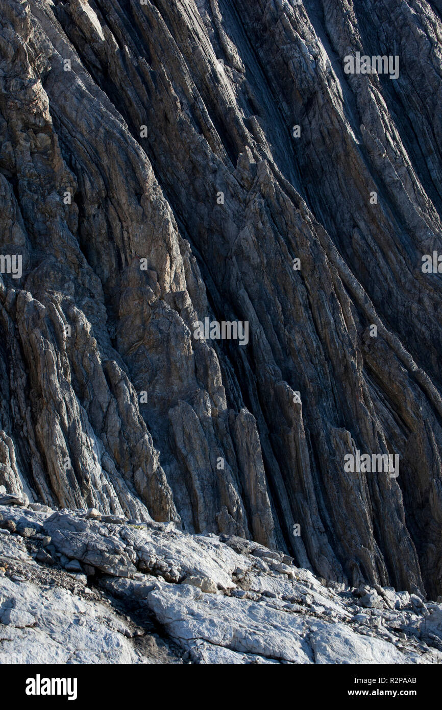 Gesteinsschichten auf der Schesaplana Berg, Rätikon, Vorarlberg, Österreich Stockfoto