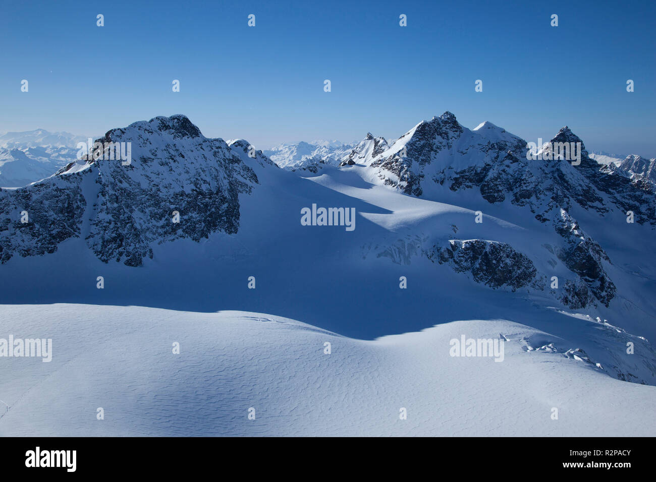 Blick auf die Berge von silvrettahorn Piz Buin, Silvretta Alpen, Vorarlberg, Österreich Stockfoto