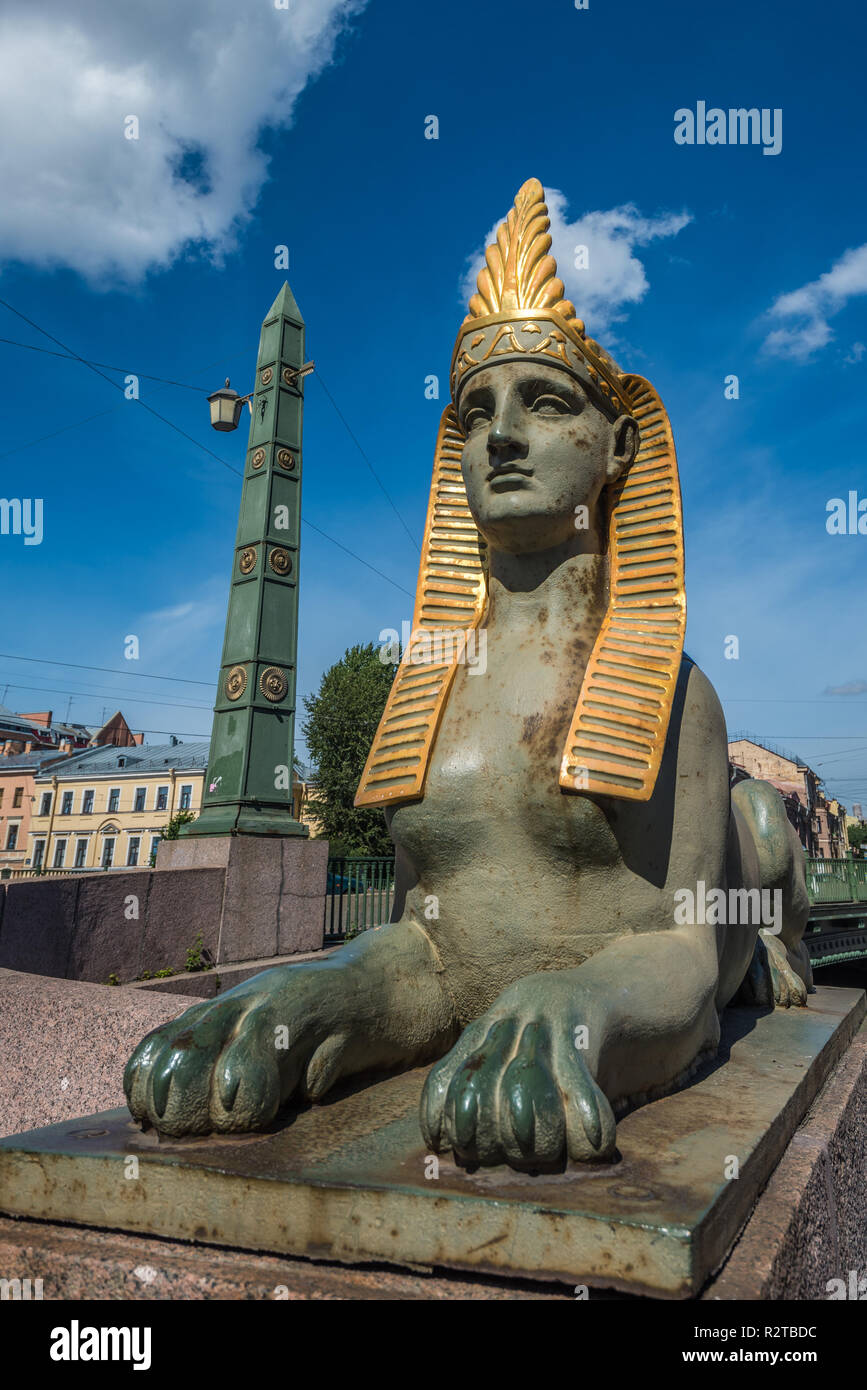 Sphinx der ägyptische Brücke über den Fluss Fontanka, Sankt Petersburg, Russland Stockfoto