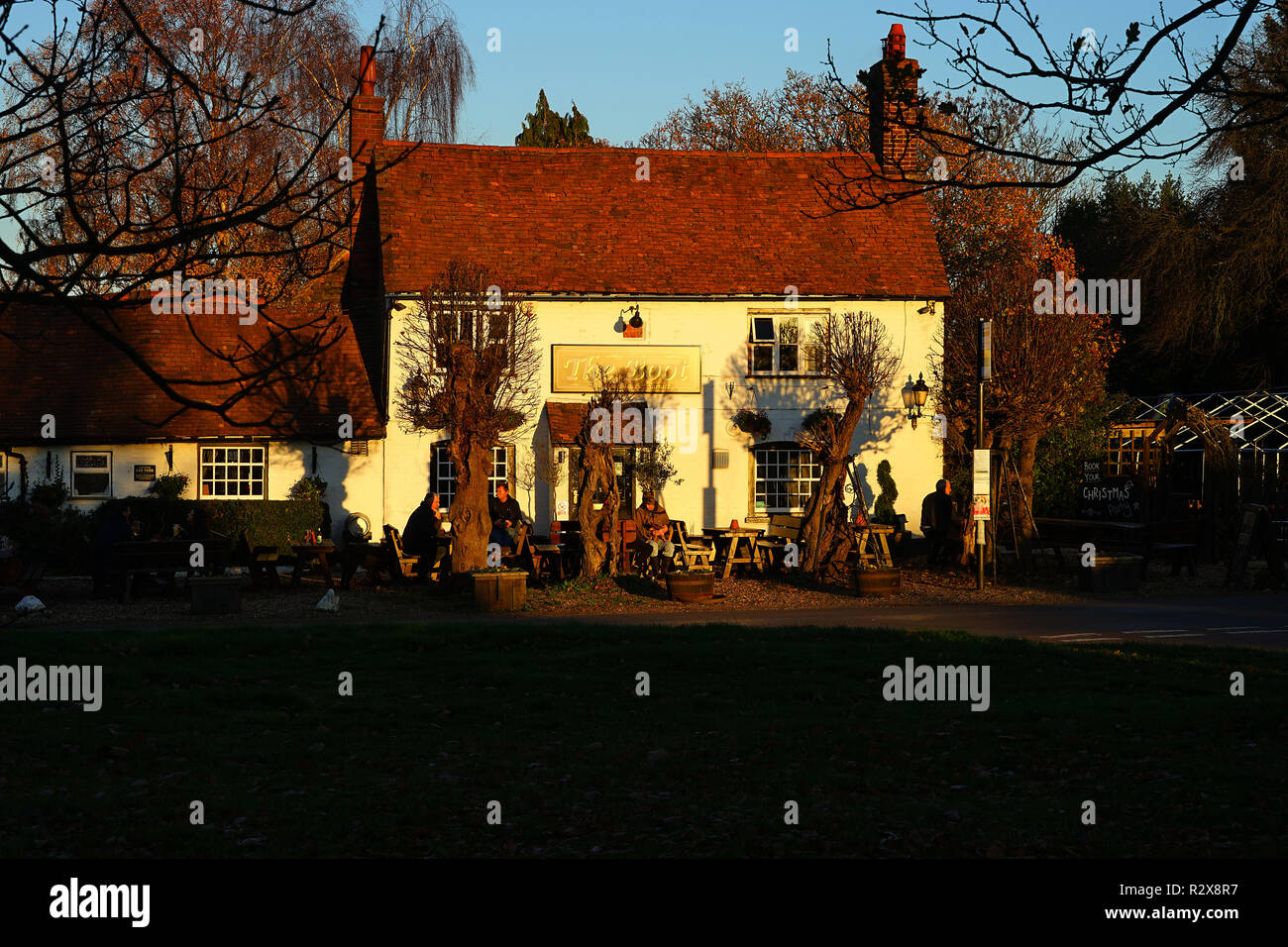 Die Boot Inn at Sunset, Sarratt, Hertfordshire, England Stockfoto