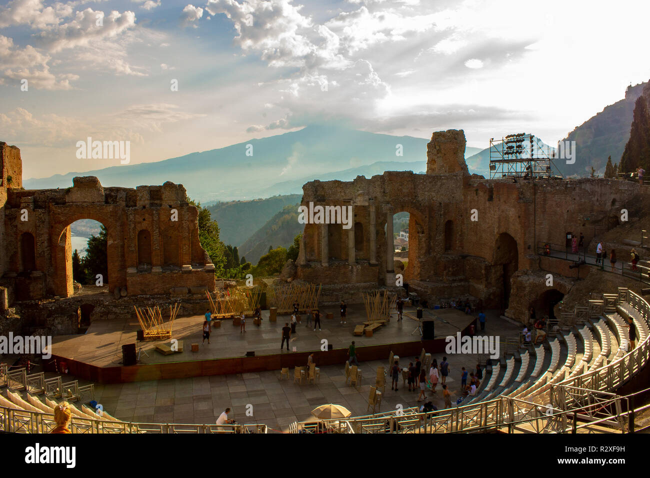 Taormina, Sizilien, dem Griechischen Theater mit Etna Hintergrund. 08/08/201 Stockfoto