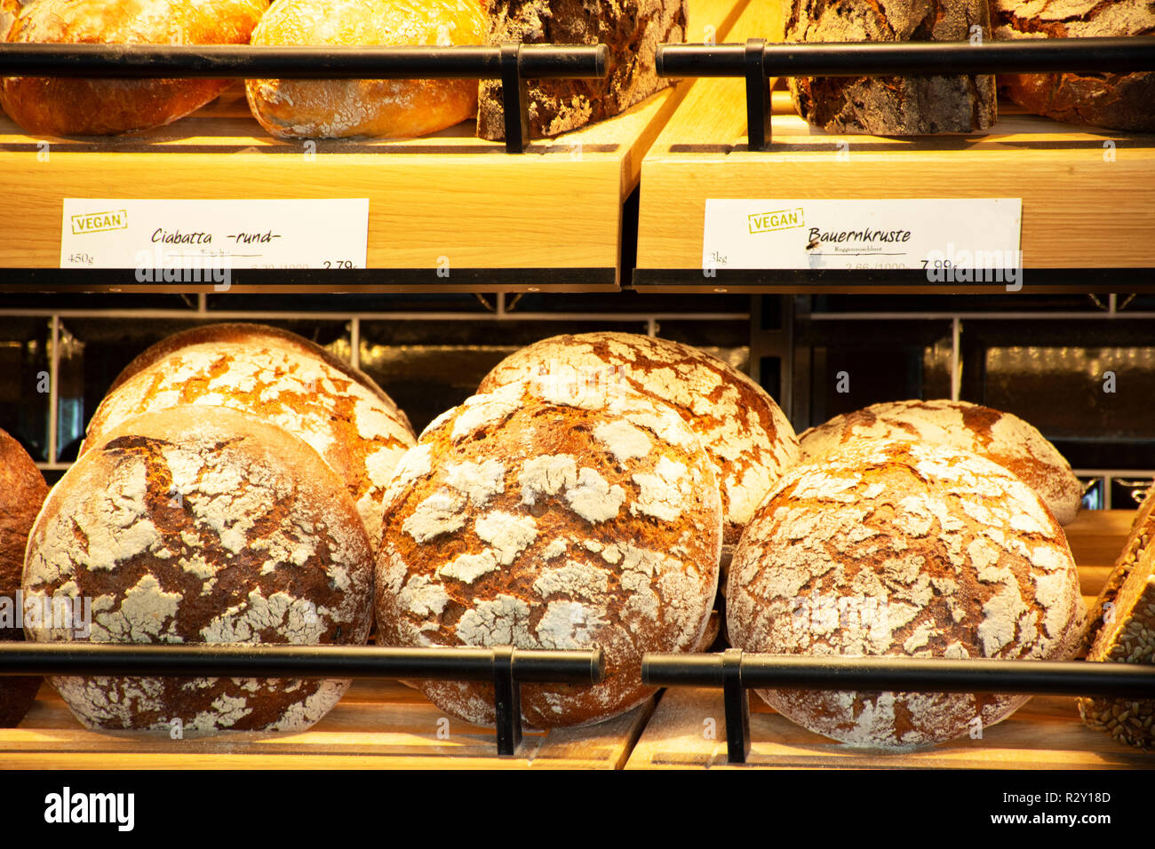 Bäckerei Bäckerei und Cafe zu verkaufen deutsche Volk und fremde