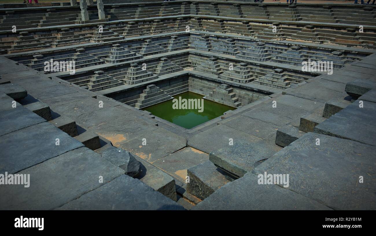 Wunderbare Schritt gut, Hampi, Karnataka, Indien. Stockfoto